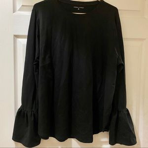 Universal Standard Black Bell Cuff Archer Top